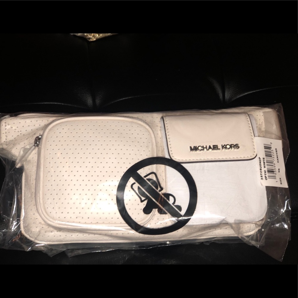 Medium Belt Bag - Picture 2 of 5